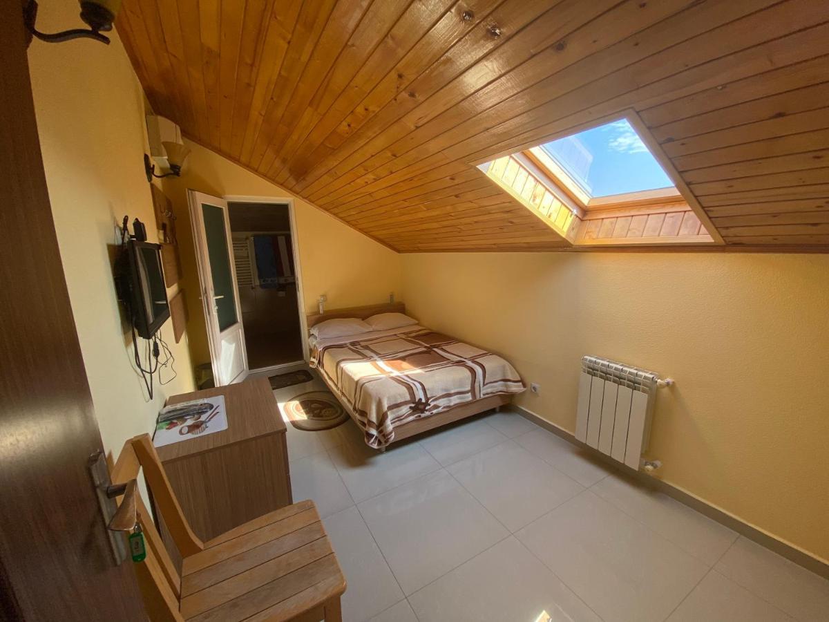 Gs Hotel Tbiliszi Kültér fotó