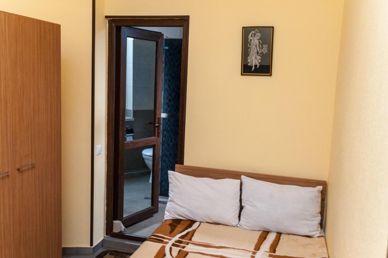 Gs Hotel Tbiliszi Kültér fotó